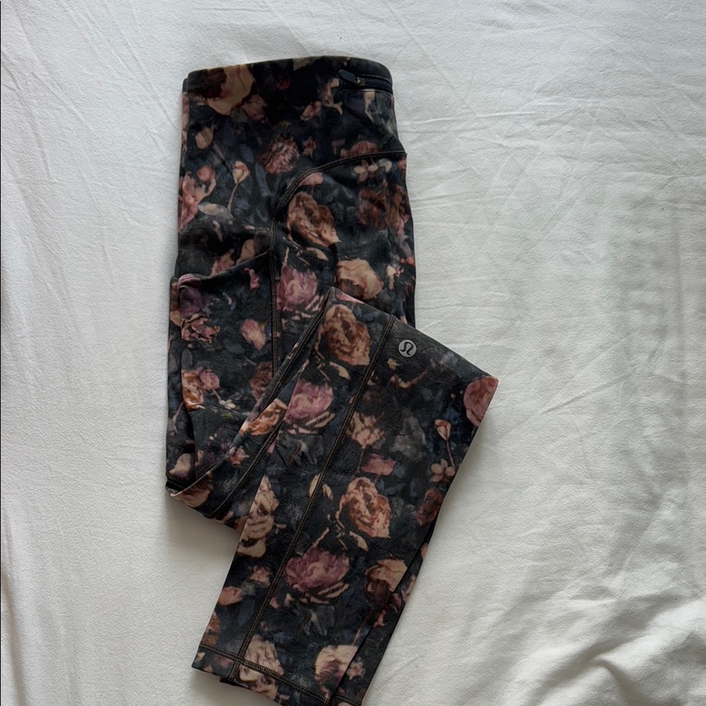 Lululemon High-Rise Leggings with Pockets